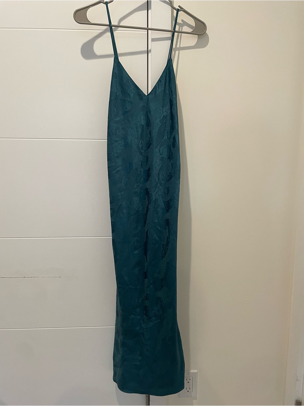 Sleek Teal Maxi Slip Dress with V-Neck and Spaghetti Straps